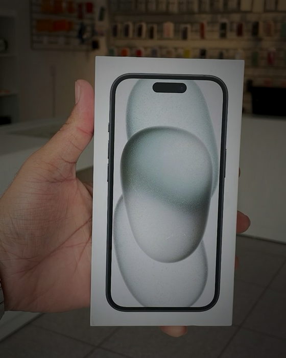 Caixa lacrada de iPhone 15 na WN iPhones