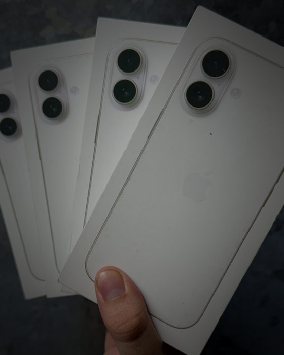 Caixas lacradas de iPhone 16 na WN iPhones