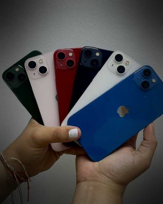iPhone 13 seminovo nas cores verde, rosa, vermelho, meia-noite, estelar e azul na WN iPhones