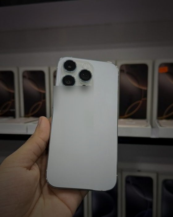 iPhone 14 Pro prata, seminovo, na WN iPhones